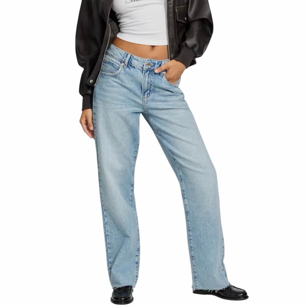 Garage Slouchy Jeans 3/26 Light Wash Wide Leg Raw Hem 90s NWOT